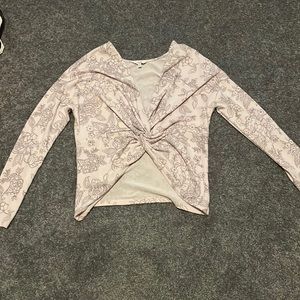 Lilac Twist Front Top